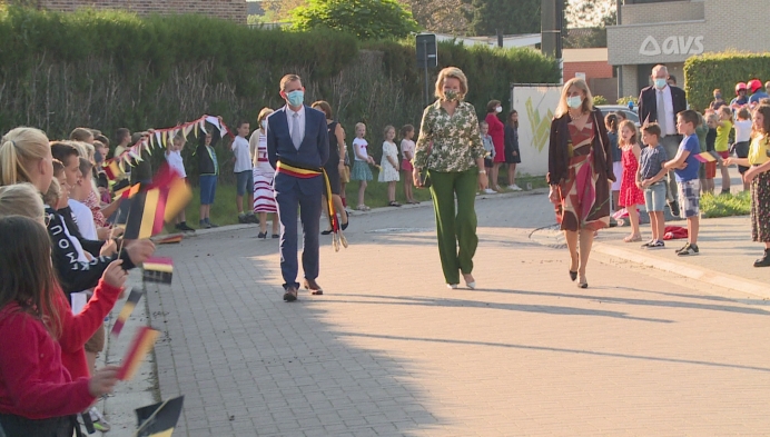 Koningin Mathilde bezoekt Multifunctioneel Centrum Meetjesland
