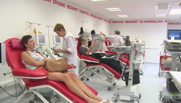 Rode Kruis Vlaanderen houdt extra donormomenten om plasma te geven 